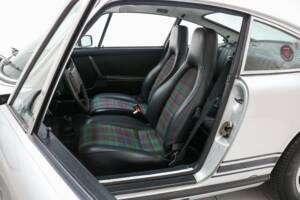 Bild 8/18 von Porsche 911 2.7 (1976)