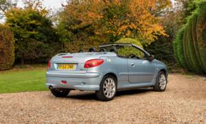 Immagine 6/40 di Peugeot 206 CC 1.6 16V (2003)