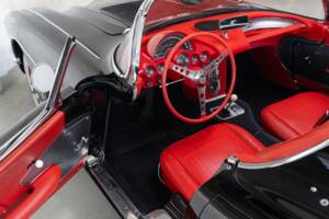 Immagine 8/32 di Chevrolet Corvette (1959)