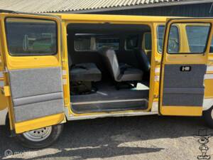 Imagen 9/50 de Dodge Ram Van Sportsman (1977)