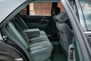 Image 46/54 of Mercedes-Benz 500 SEL (1992)