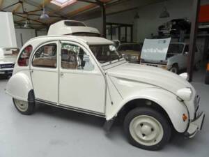 Image 6/29 of Citroën 2 CV 6 (1987)