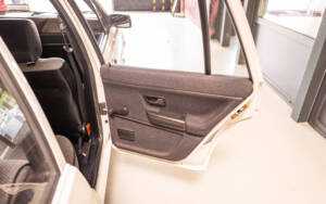 Image 73/132 of Volkswagen Santana 1.8 (1985)