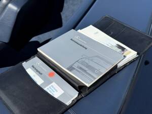 Image 14/24 de Mercedes-Benz 500 SL (1992)