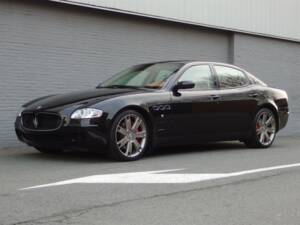 Immagine 1/95 di Maserati Quattroporte 4.2 (2009)