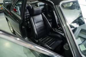 Immagine 28/28 di BMW 320i Baur TC (1985)