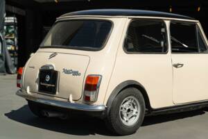 Image 21/47 of Innocenti Mini Cooper 1300 (1974)