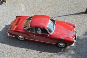 Image 7/15 of Volkswagen Karmann Ghia 1500 (1967)