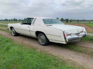 Bild 8/8 von Oldsmobile Toronado Brougham (1977)