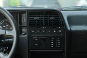 Imagen 23/40 de Lancia Thema 6V (1985)