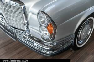 Bild 13/15 von Mercedes-Benz 280 SE 3,5 (1971)