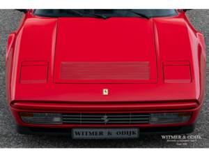 Bild 21/41 von Ferrari 328 GTS (1989)