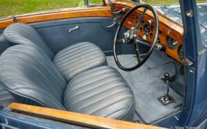 Image 14/59 of Bentley 4 1/4 Litre (1936)