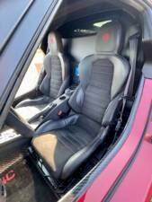 Image 13/18 of Alfa Romeo 4C (2015)
