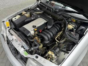 Bild 38/50 von Mercedes-Benz E 320 (1995)