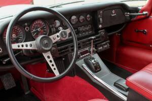 Afbeelding 24/28 van Jaguar E-Type V12 (2+2) (1971)