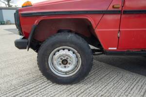 Immagine 33/42 di Mercedes-Benz 240 GD (SWB) (1979)