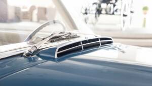 Image 11/33 of Mercedes-Benz 230 SL (1966)
