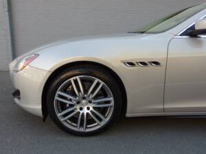 Image 30/99 of Maserati Quattroporte GTS (2014)