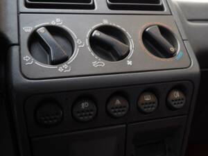 Bild 13/50 von Peugeot 205 GTi 1.9 (1988)