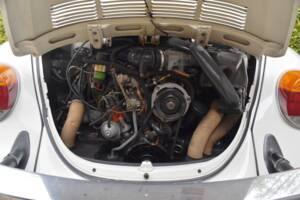 Bild 44/49 von Volkswagen Super Beetle (1979)