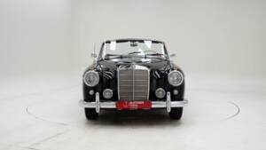 Bild 9/15 von Mercedes-Benz 220 SE Cabriolet (1958)