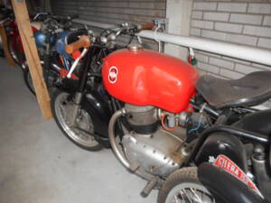 Image 1/6 de Gilera DUMMY (1960)