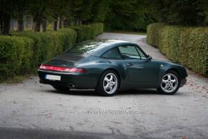 Afbeelding 20/23 van Porsche 911 Targa (1997)