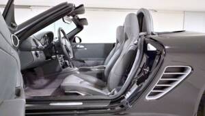 Image 16/26 of Porsche Boxster (2010)