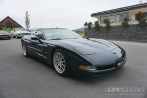 Image 11/48 of Chevrolet Corvette (1998)