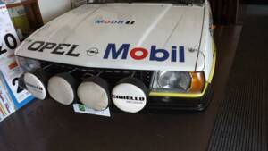 Imagen 5/40 de Opel Ascona 2000 SR (1981)
