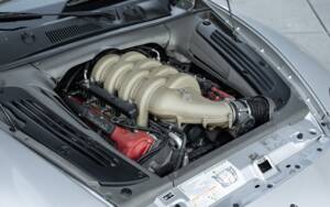 Bild 46/48 von Maserati 4200 (2004)