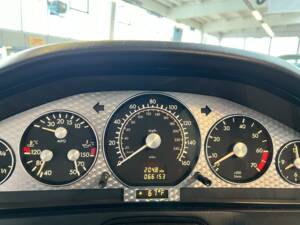 Imagen 54/82 de Mercedes-Benz SL 500 &quot;Silver Arrow&quot; (2001)