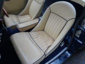 Image 13/17 of MG MGA 1600 (1959)