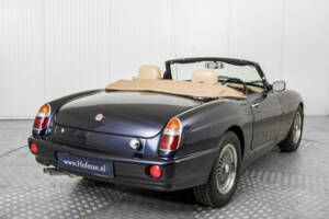 Bild 26/50 von MG RV8 (1993)