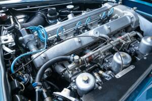 Afbeelding 4/50 van Aston Martin DB 4 Vantage (1962)