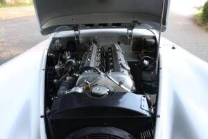 Bild 30/34 von Jaguar XK 120 SE OTS (1953)