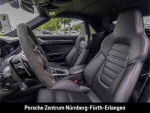 Obraz 19/50 pojazdu Porsche 911 Turbo S (2023)