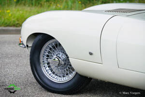 Image 52/65 de Jaguar E-Type 3.8 Flat Floor (1961)