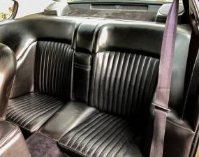 Image 23/42 of Aston Martin Vantage (1973)
