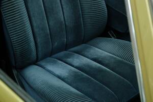 Image 34/76 of Mercedes-Benz 350 SEL (1977)