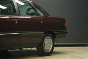Image 7/50 de Audi 100 - 2.3E quattro (1990)