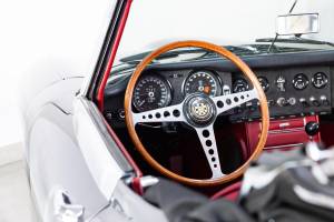 Imagen 11/36 de Jaguar E-Type 4.2 (1965)