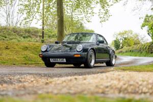 Image 28/50 of Porsche 911 Carrera 3.2 (1985)