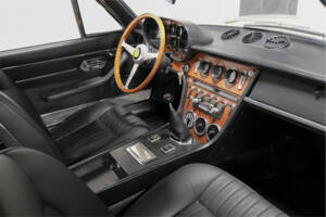 Afbeelding 15/26 van Ferrari 365 GT (1970)