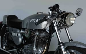 Image 44/64 of Ducati 350 Desmo (1971)