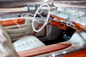 Image 29/34 of Lincoln Premiere Hardtop Coupé (1956)