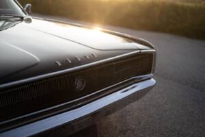 Image 23/42 of Dodge Charger (1966)