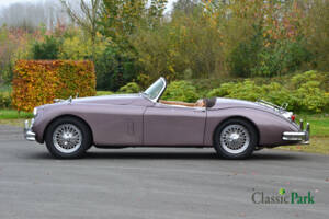 Image 2/50 of Jaguar XK 150 3.4 S OTS (1959)