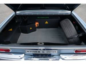 Image 36/36 of Mercedes-Benz 280 SE (1969)